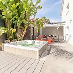 Geranios Villa
