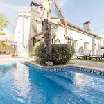 Geranios Villa *