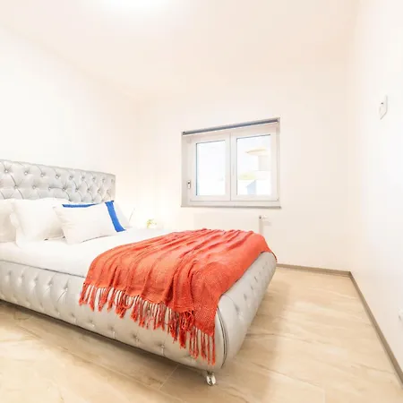 Geranios Villa Amora